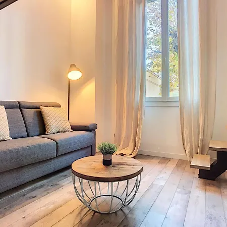 Centre - Superb With Mezzanine Cannes